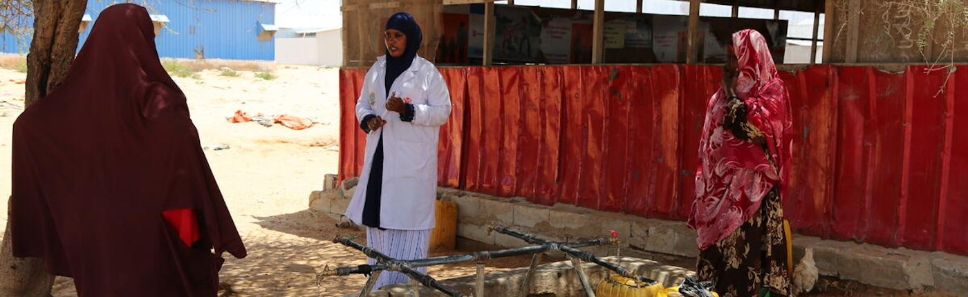 Coronavirus (COVID-19) awareness raising campaign in Shabelle internally displaced camps, Mogadishu. Image credit: Mohamed Osman / Save the Children