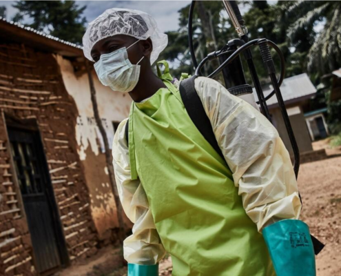 A healthcare worker at a Save the Children-supported health facility during the Ebola outbreak in the Democratic Republic of the Congo. September 18, 2019. Hugh Kinsella Cunningham / Save the Children